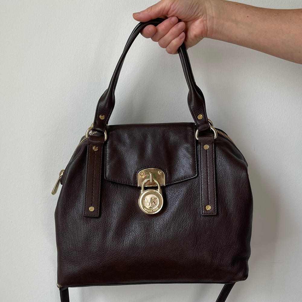 Michael Kors, gold hardwear